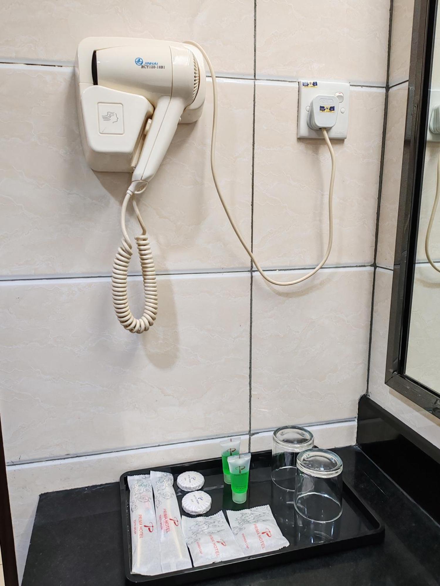 Hotel Prima Sandakan Luaran gambar