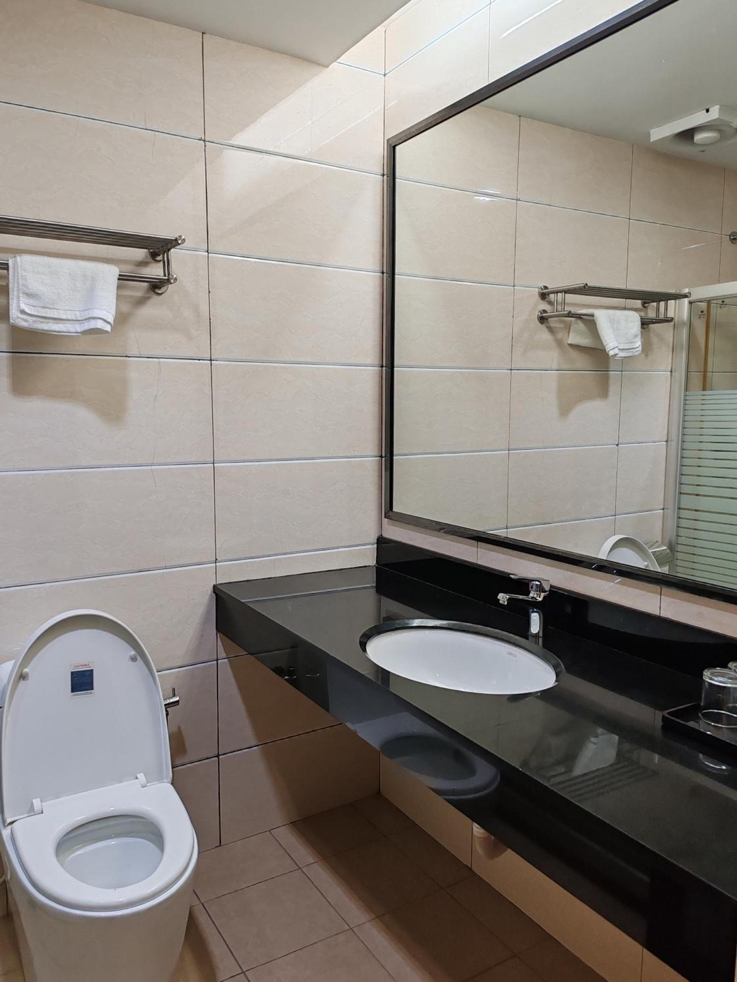 Hotel Prima Sandakan Luaran gambar